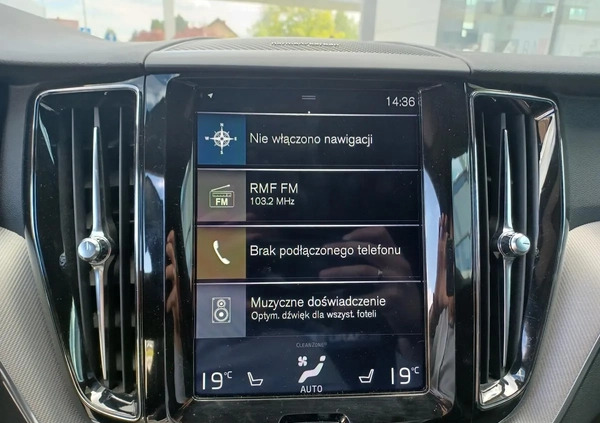 Volvo XC 60 cena 137900 przebieg: 182900, rok produkcji 2019 z Pelplin małe 137